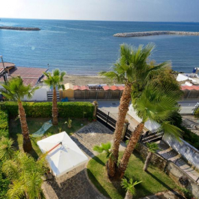 Отель BAIA AZZURRA residence  Агрополи